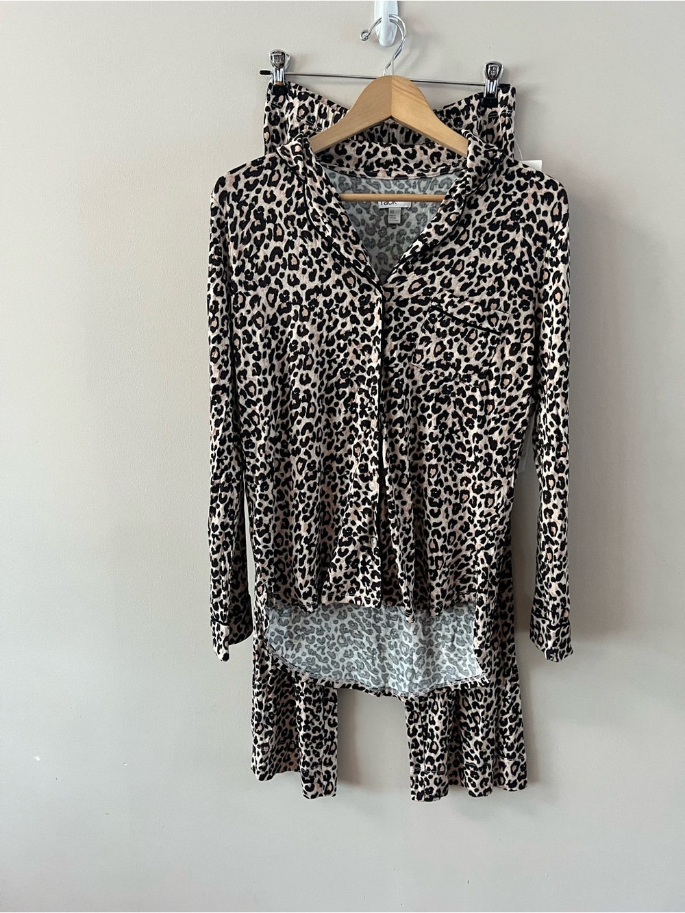 Notdstrom Leopard Print Pajama Set Women's Long Sleeve Top and pants xs brown